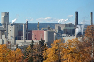 West Fraser - Hinton, Canadá